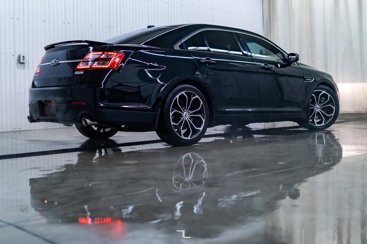 2015 Ford Taurus AWD SHO Leather Roof Nav BCam Red Deer AB