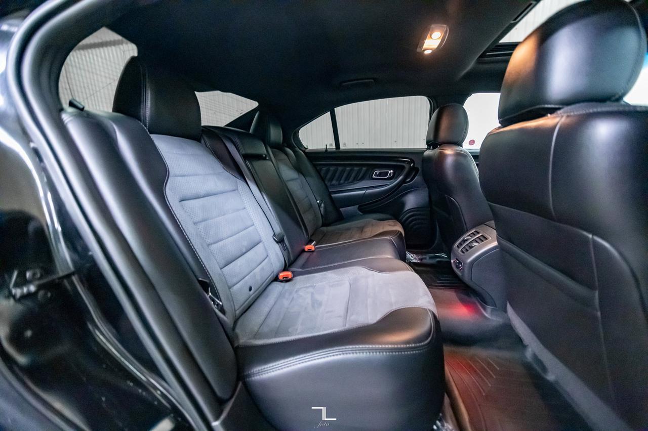 2015 Ford Taurus AWD SHO Leather Roof Nav BCam Red Deer AB