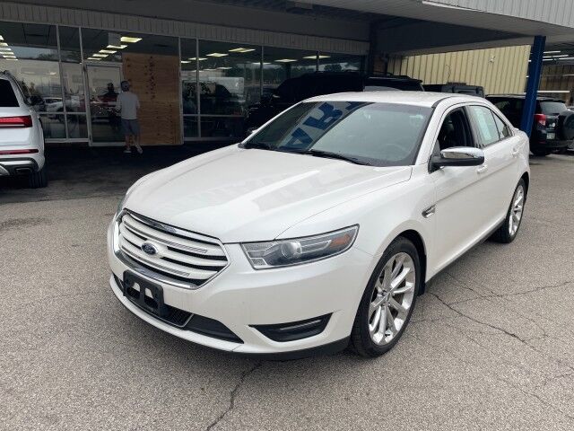 2015 Ford Taurus Limited