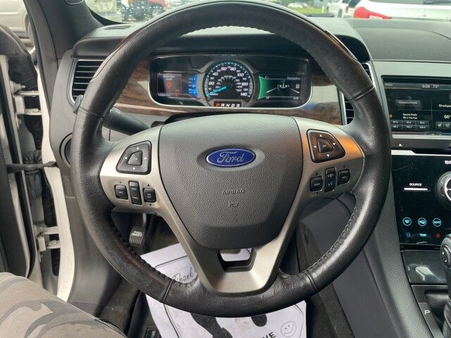 2015 Ford Taurus Limited Cleveland OH