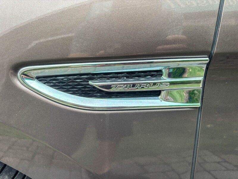 2015 Ford Taurus Limited Wilmington NC