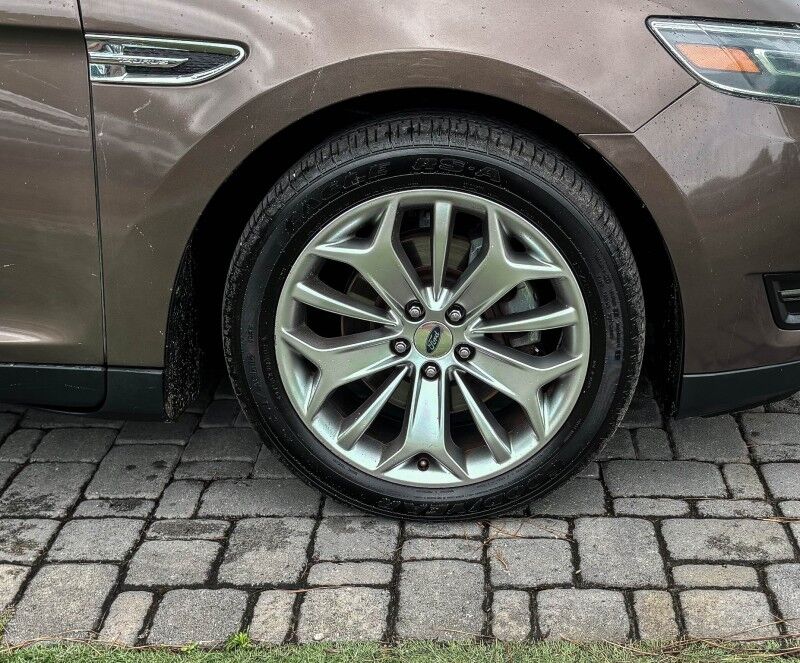 2015 Ford Taurus Limited Wilmington NC