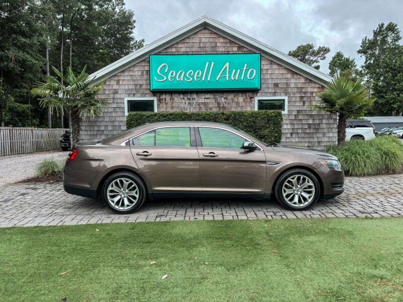 2015 Ford Taurus