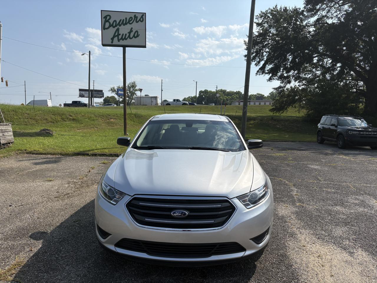 2015 Ford Taurus SE Meridian MS