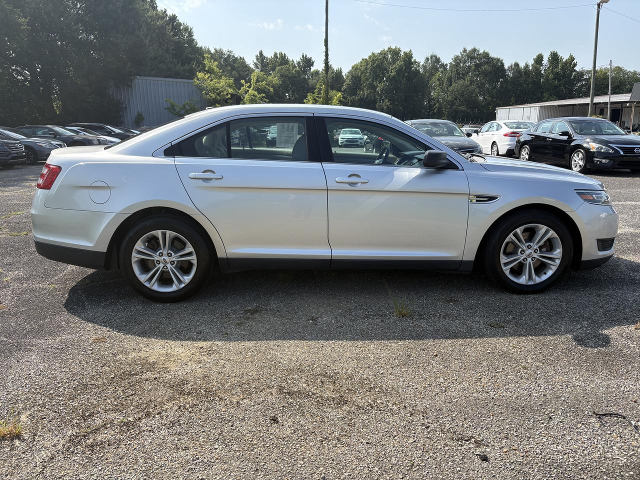 2015 Ford Taurus SE Meridian MS