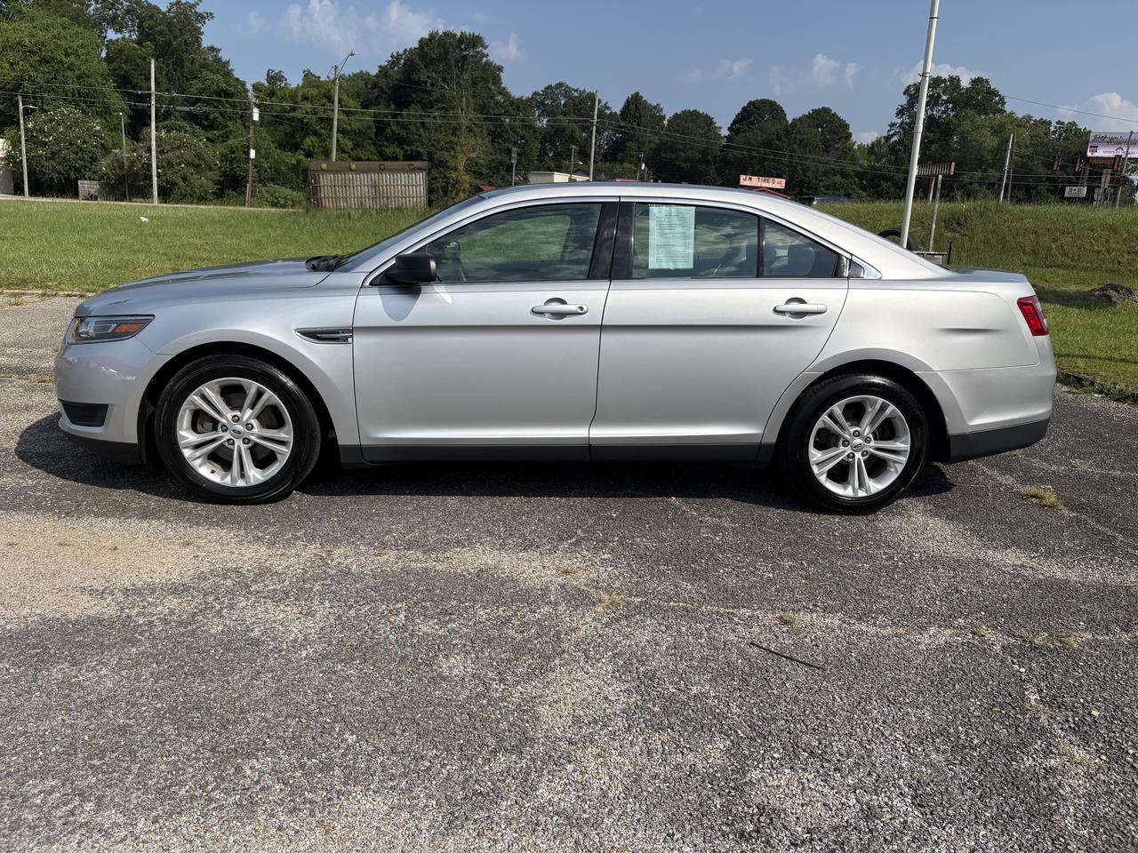 2015 Ford Taurus SE Meridian MS