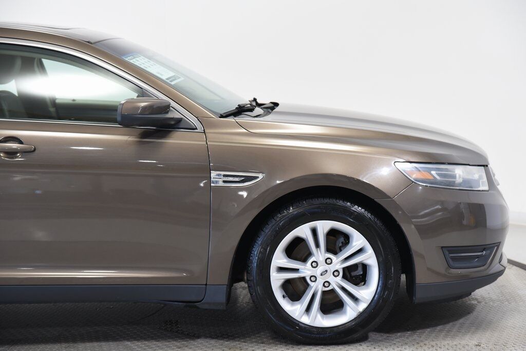 2015 Ford Taurus SEL Akron