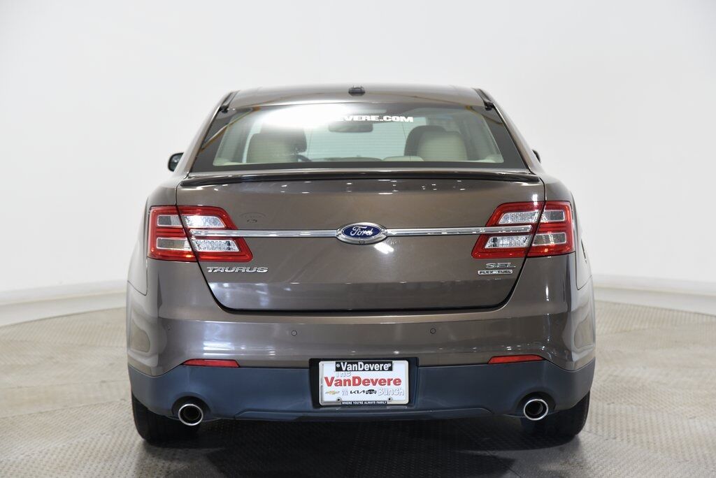 2015 Ford Taurus SEL Akron