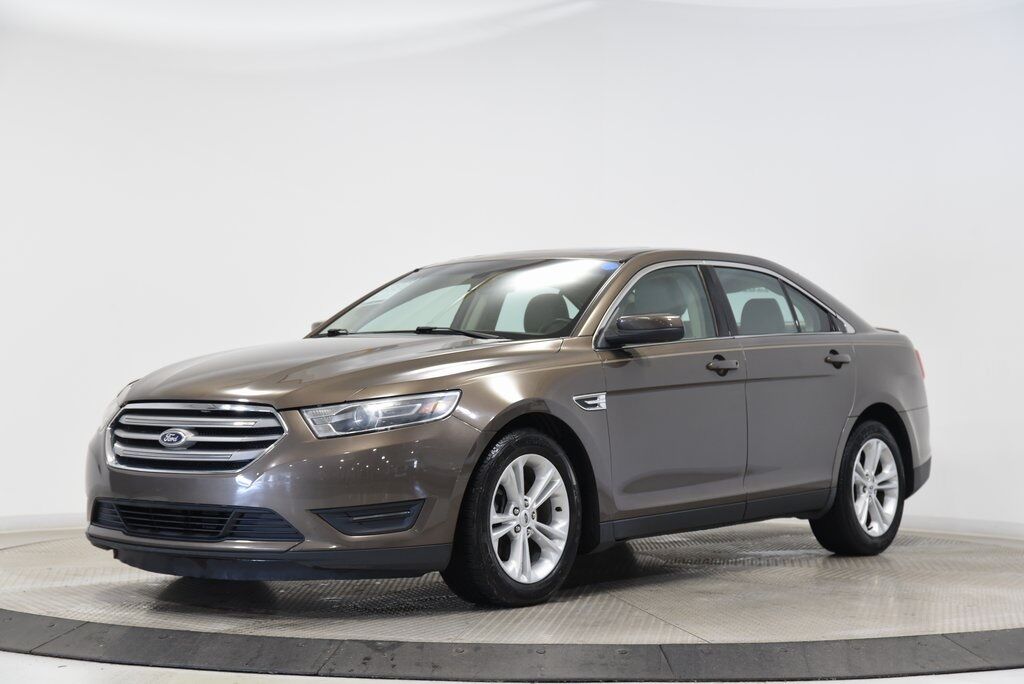 2015 Ford Taurus SEL Akron