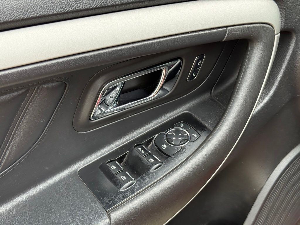 2015 Ford Taurus SEL Crestwood KY