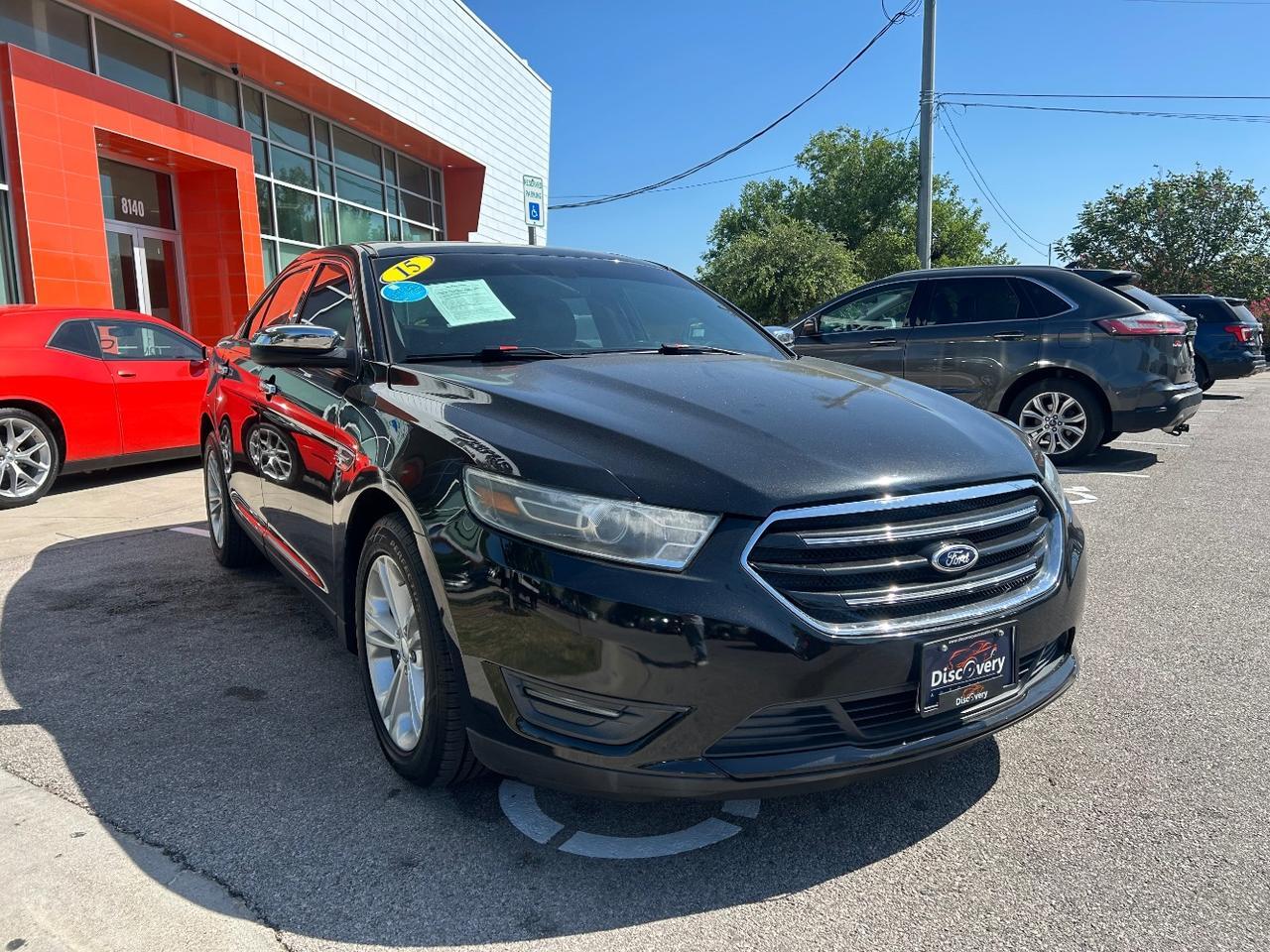 2015 Ford Taurus SEL FWD
