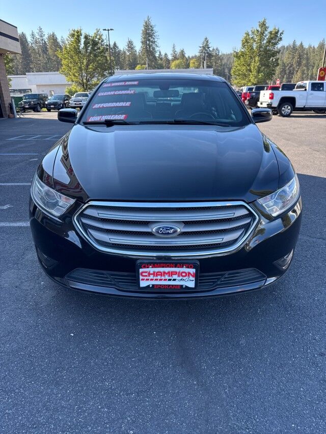 2015 Ford Taurus SEL