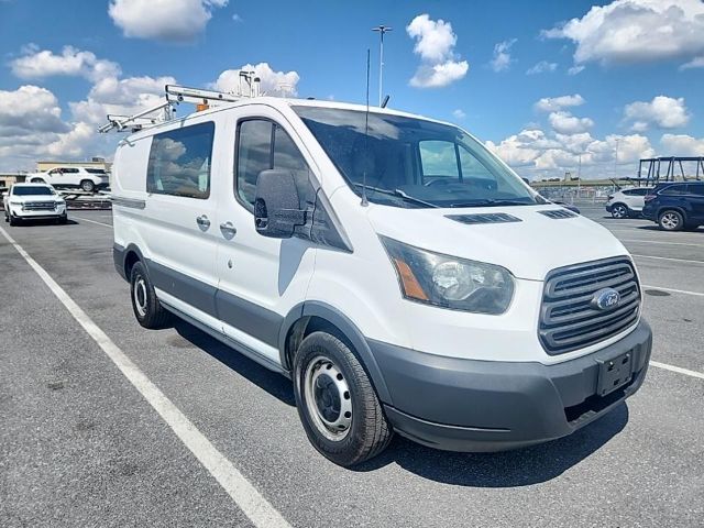 2015 Ford Transit-150 w/RH Sliding Door Low Roof 130.0  WB