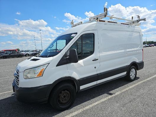 2015 Ford Transit-150 w/RH Sliding Door Medium Roof 130.0  WB Charlotte NC