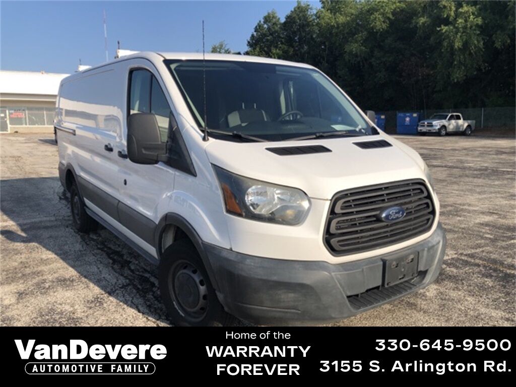 2015 Ford Transit-250 Base Akron OH