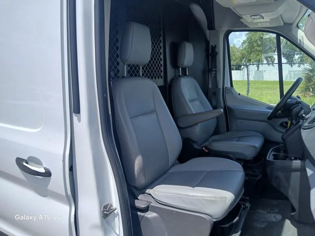 2015 Ford Transit 250 Van Medium Roof w/Sliding Side Door w/LWB Van 3D Maitland FL