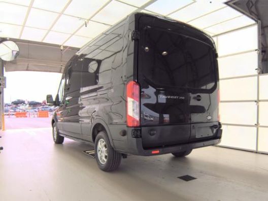 2015 Ford Transit-250 w/RH Sliding Door Medium Roof 148.0  WB Charlotte NC
