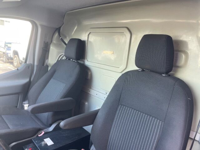 2015 Ford Transit-250 w/RH Swing-Out Doors Low Roof 130.0 WB Charlotte NC