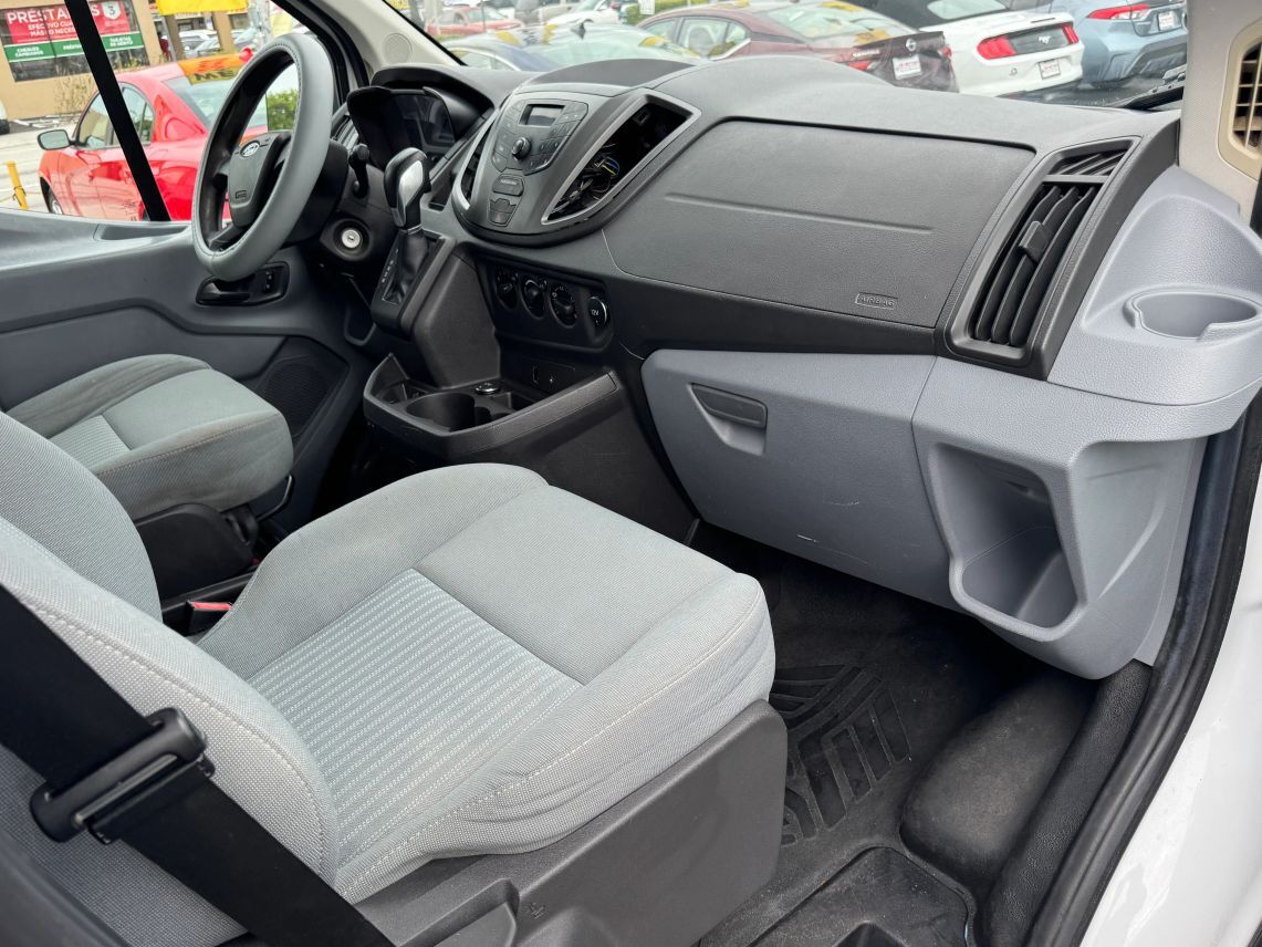 2015 Ford Transit 350 Van Low Roof w/60/40 Side Door Van 3D