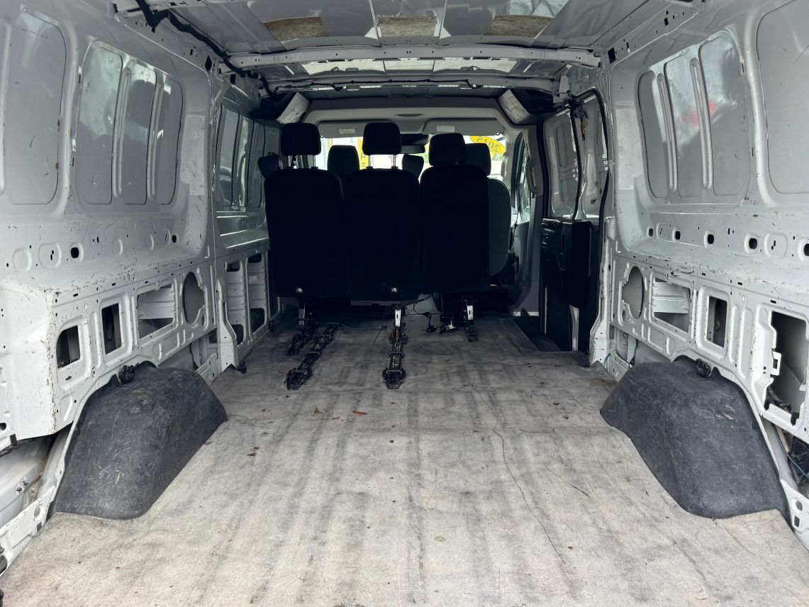 2015 Ford Transit 350 Van Low Roof w/60/40 Side Door Van 3D