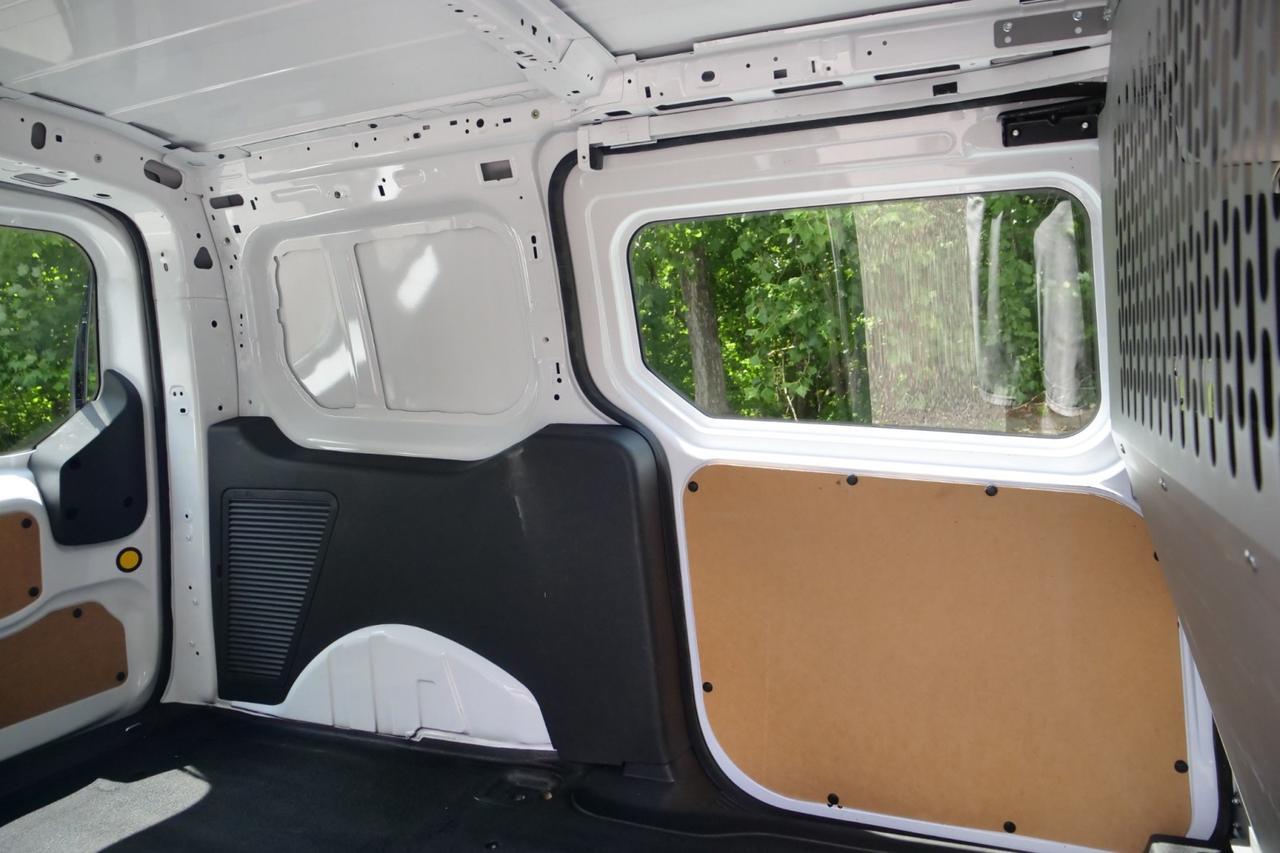 2015 Ford Transit Connect XL / LWB / Cargo Van! High Point NC