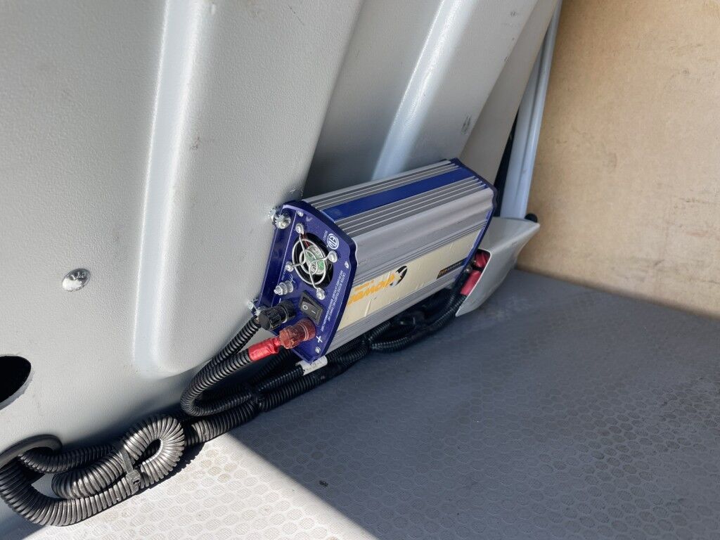 2015 Ford Transit Connect XL~CRUISE CONTROL~CURTAIN AIRBAGS~FULL SIZE SPARE TIRE~REARVIEW CAMERA~STABILITY CONTROL Sarasota FL