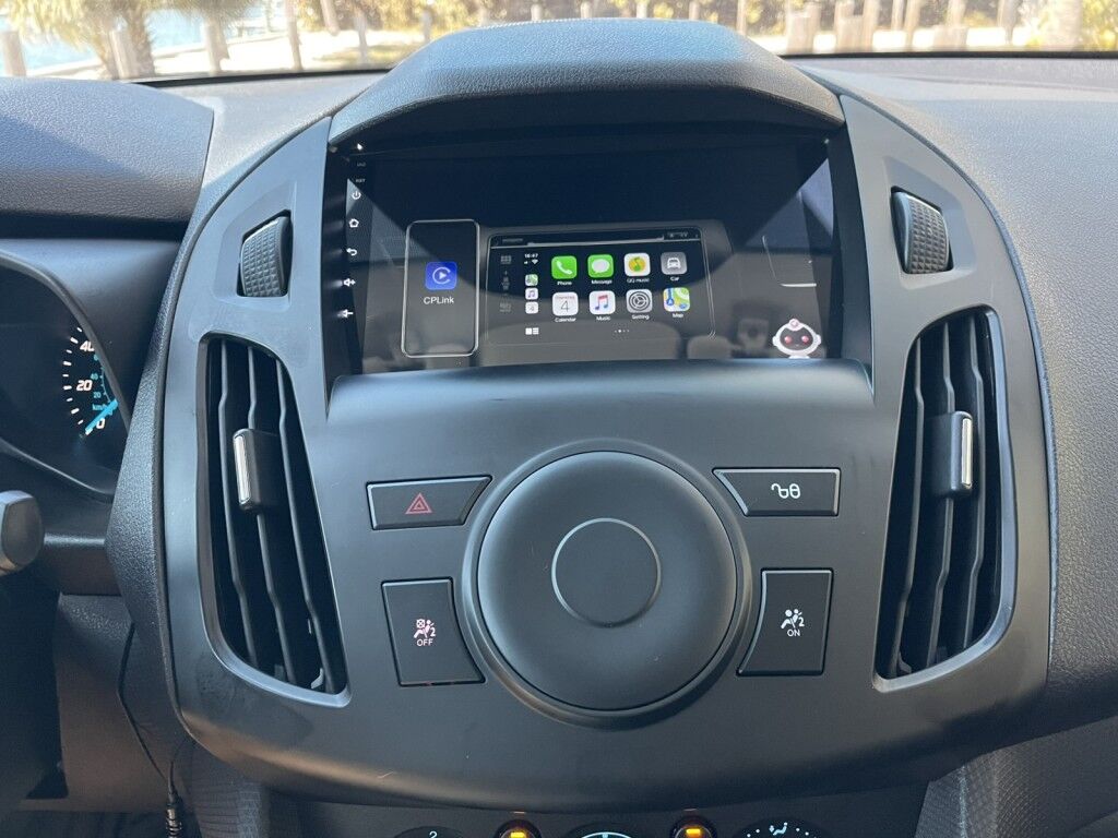 2015 Ford Transit Connect XL~CRUISE CONTROL~CURTAIN AIRBAGS~FULL SIZE SPARE TIRE~REARVIEW CAMERA~STABILITY CONTROL Sarasota FL