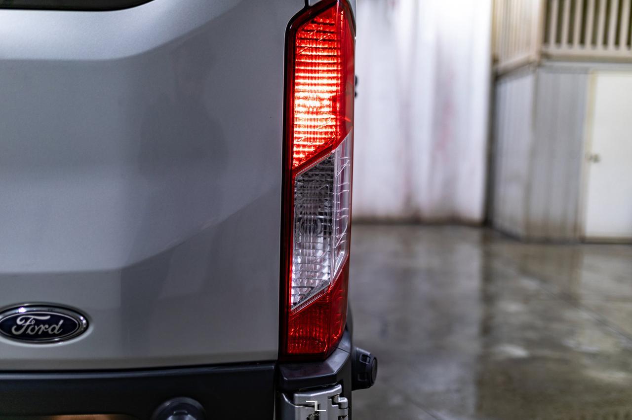 2015 Ford Transit T-350 XL Low Roof 15 Passenger Red Deer AB