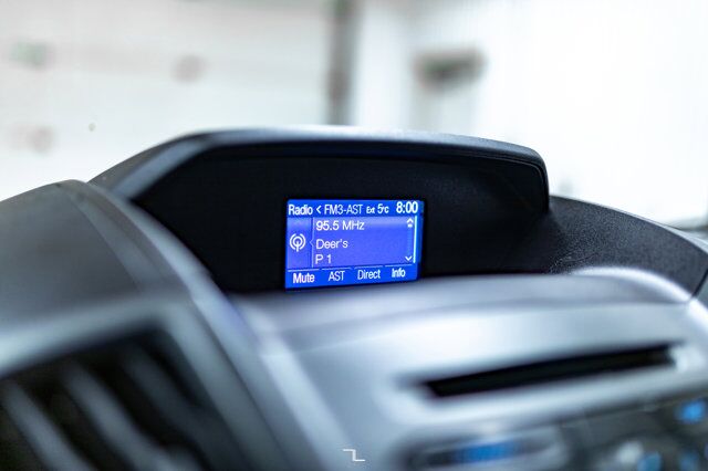 2015 Ford Transit T-350 XL Low Roof 15 Passenger Red Deer AB