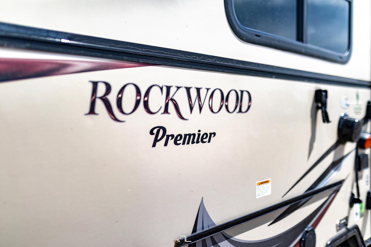 2015 Forest River Rockwood Premier 122 AS 18 Ft. Tent Trailer Red Deer AB