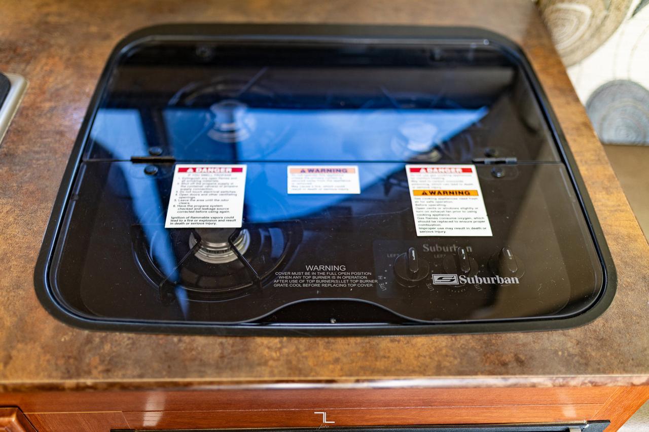 2015 Forest River Rockwood Premier 122 AS 18 Ft. Tent Trailer Red Deer AB