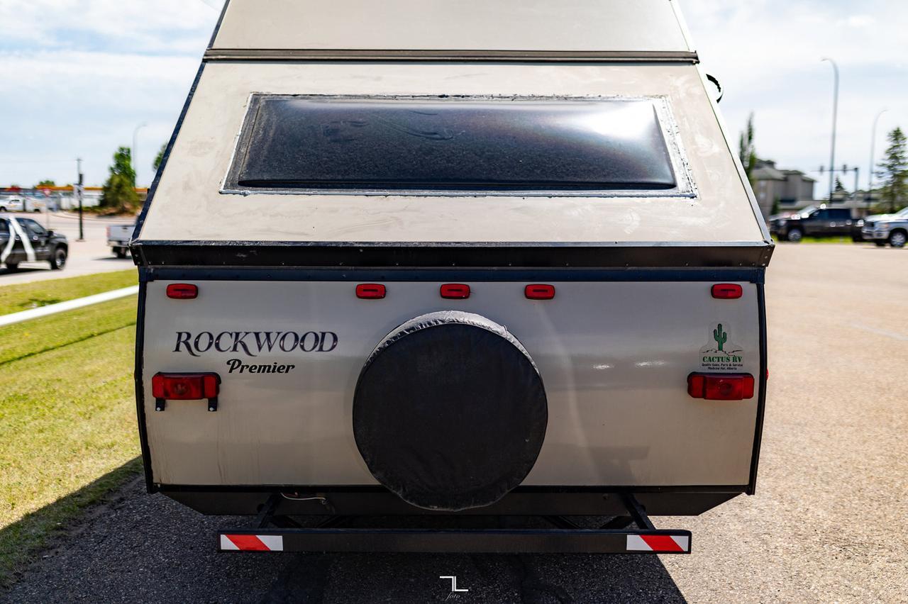 2015 Forest River Rockwood Premier 122 AS 18 Ft. Tent Trailer Red Deer AB