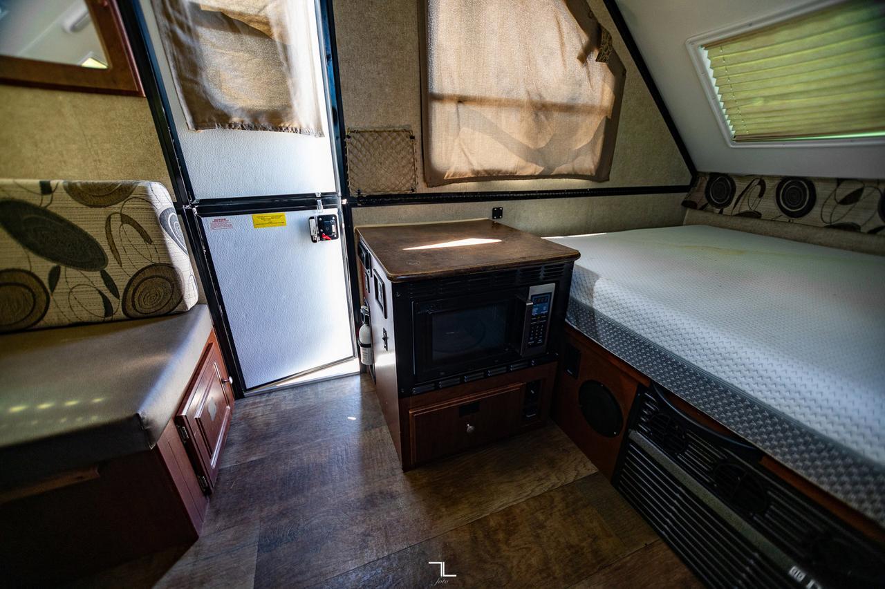 2015 Forest River Rockwood Premier 122 AS 18 Ft. Tent Trailer Red Deer AB