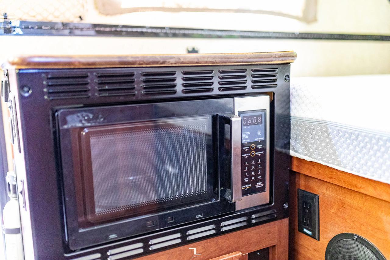 2015 Forest River Rockwood Premier 122 AS 18 Ft. Tent Trailer Red Deer AB