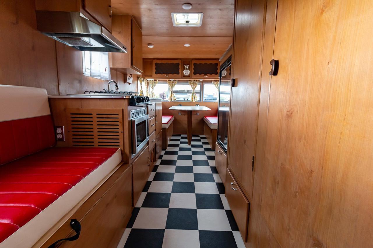 2015 Forest River Shasta Airflyte Series 19' Red Deer AB