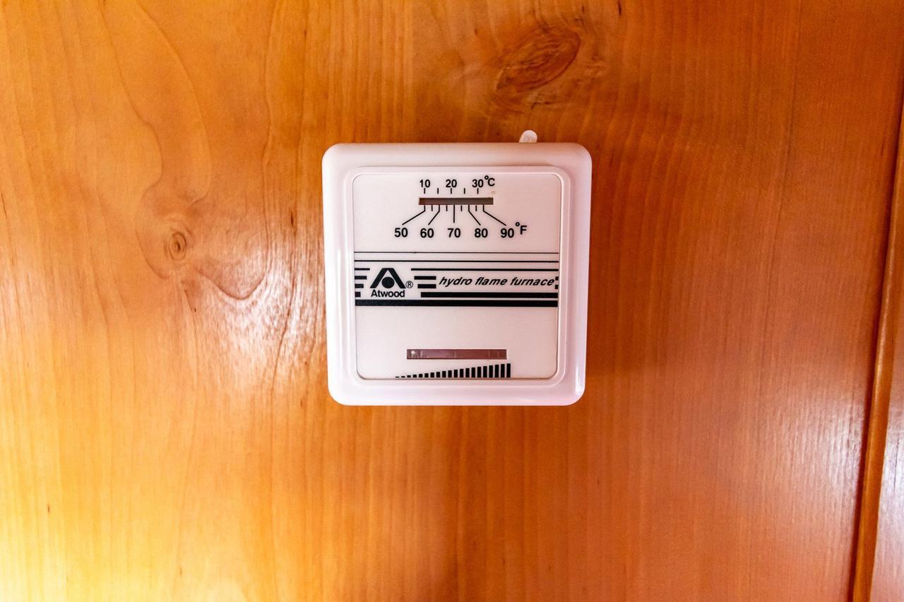 2015 Forest River Shasta Airflyte Series 19' Red Deer AB