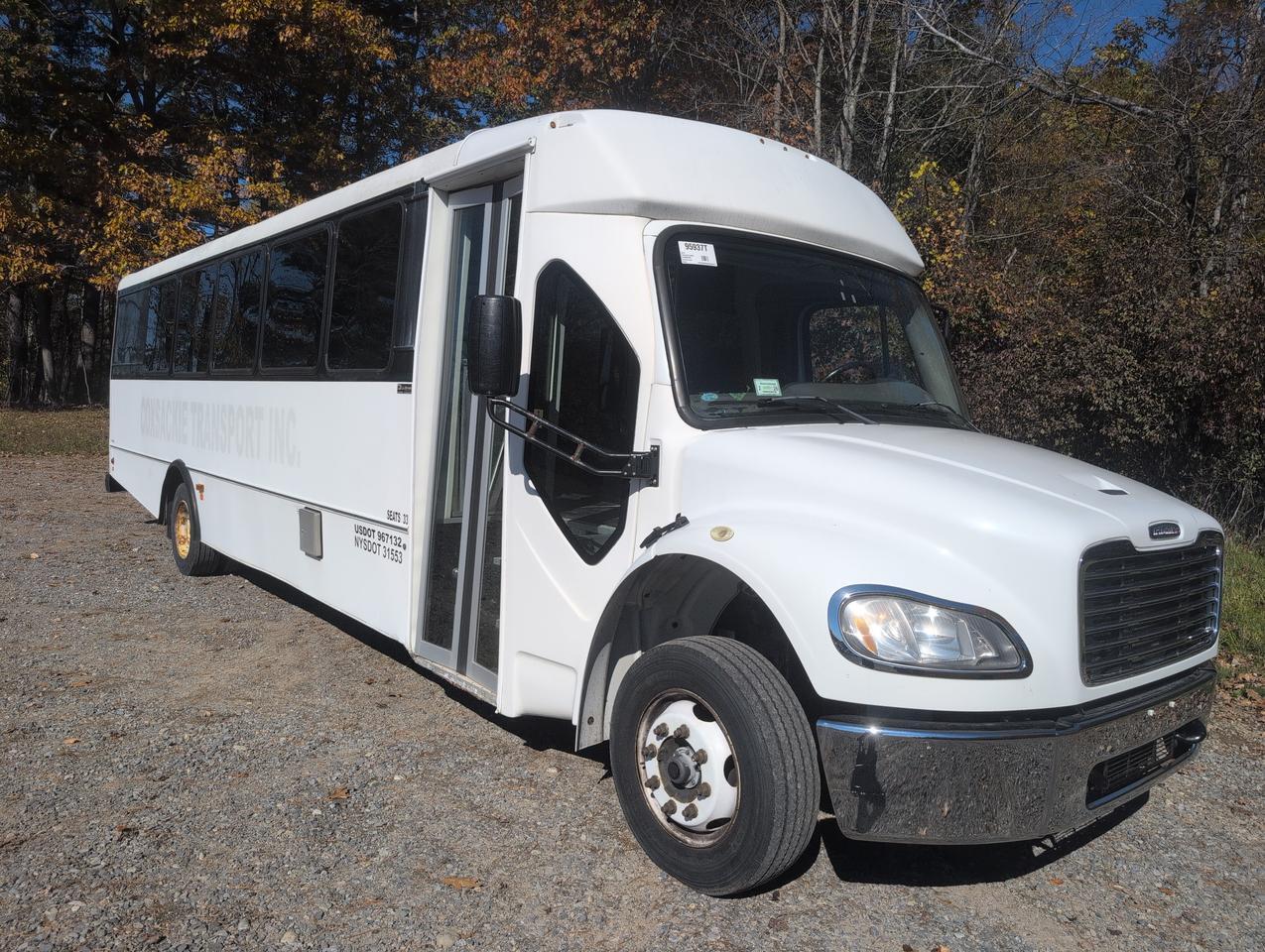 2015 Freightliner CHAMPION DEFENDER