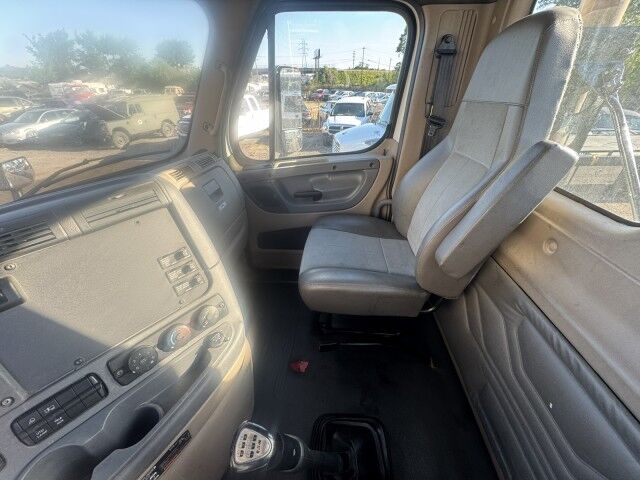 2015 Freightliner Cascadia 113 Day Cab Henrico VA