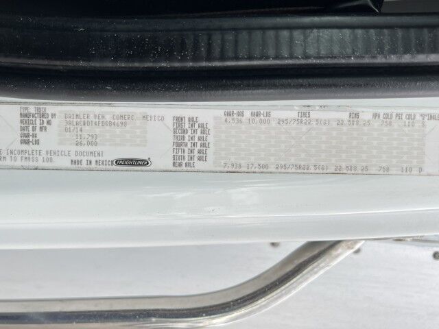 2015 Freightliner M2 106 24' Dry Box Truck with 4,000 lbs. Lift Gate Miami FL