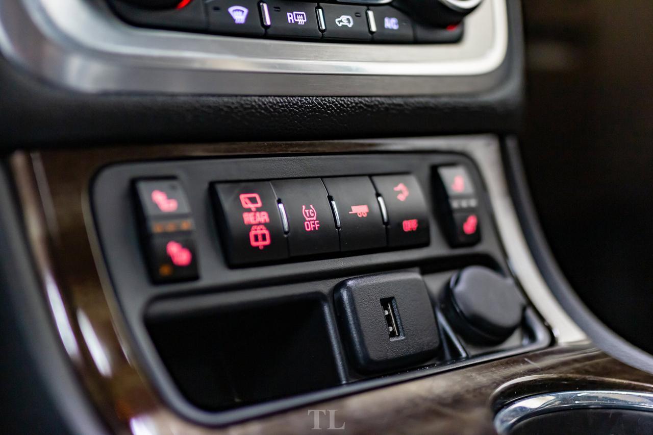 2015 GMC Acadia AWD SLT Leather Roof Nav BCam Red Deer AB