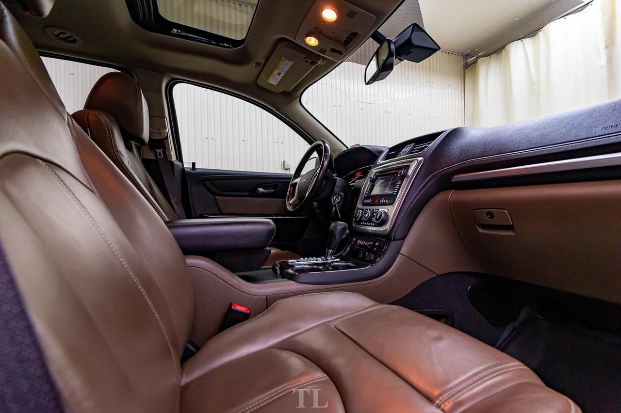 2015 GMC Acadia AWD SLT Leather Roof Nav BCam Red Deer AB