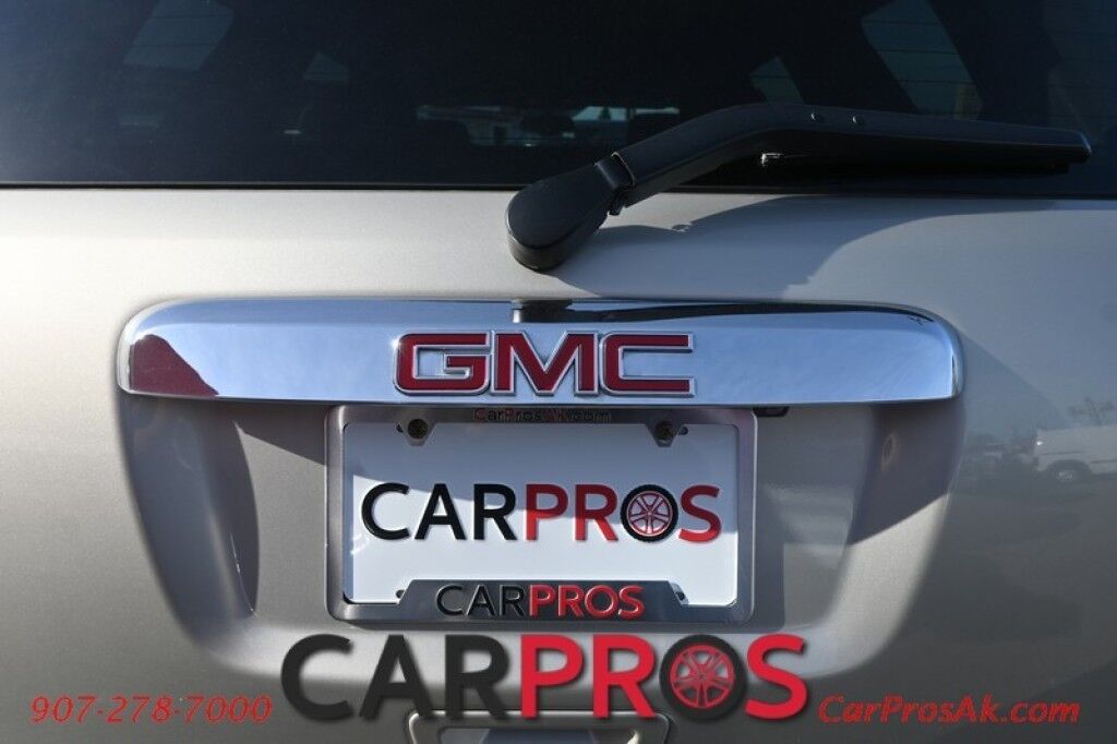 2015 GMC Acadia SLE 2 - AWD - Auto Start - Power & Heated Cloth Seats - Bluetooth - Back Up Camera - Cruise Control - Rear Park Assist - 3rd Row - Seats 7 - Power Liftgate - Keyless Entry - Aluminum Wheels - 1 Owner Anchorage AK