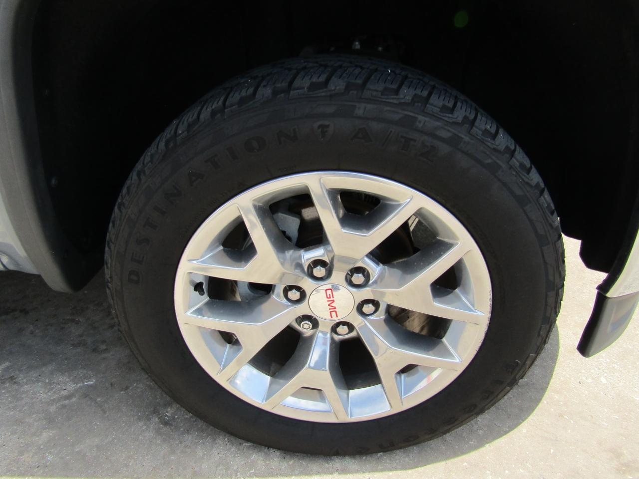 2015 GMC Sierra 1500 4WD Crew Cab 143.5 SLT Grand Prairie TX