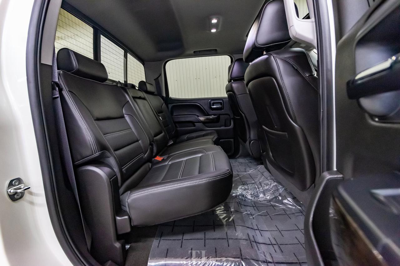 2015 GMC Sierra 1500 4x4 Crew Cab Denali Leather Roof Nav BCam Red Deer AB