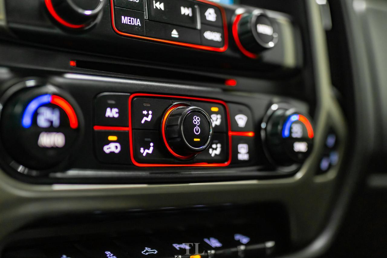 2015 GMC Sierra 1500 4x4 Crew Cab Denali Leather Roof Nav BCam Red Deer AB