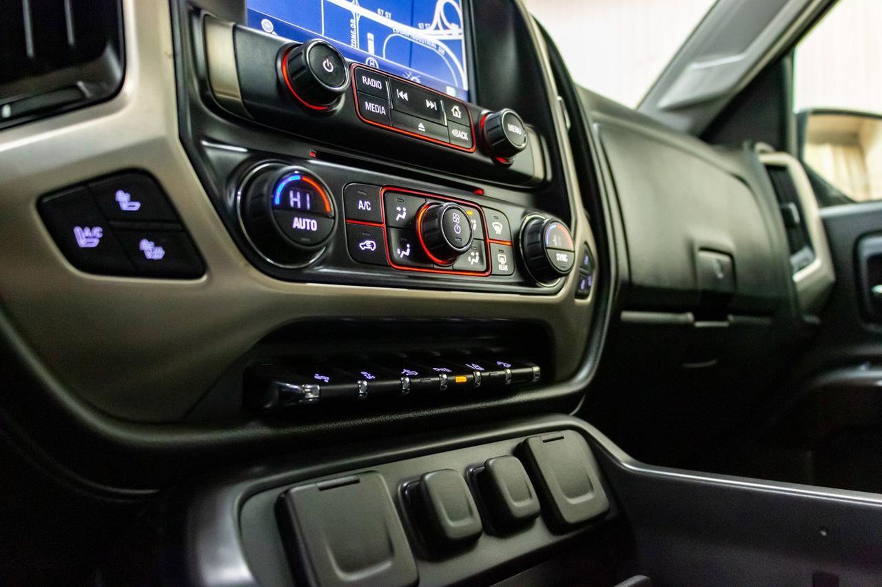 2015 GMC Sierra 1500 4x4 Crew Cab Denali Leather Roof Nav Red Deer AB