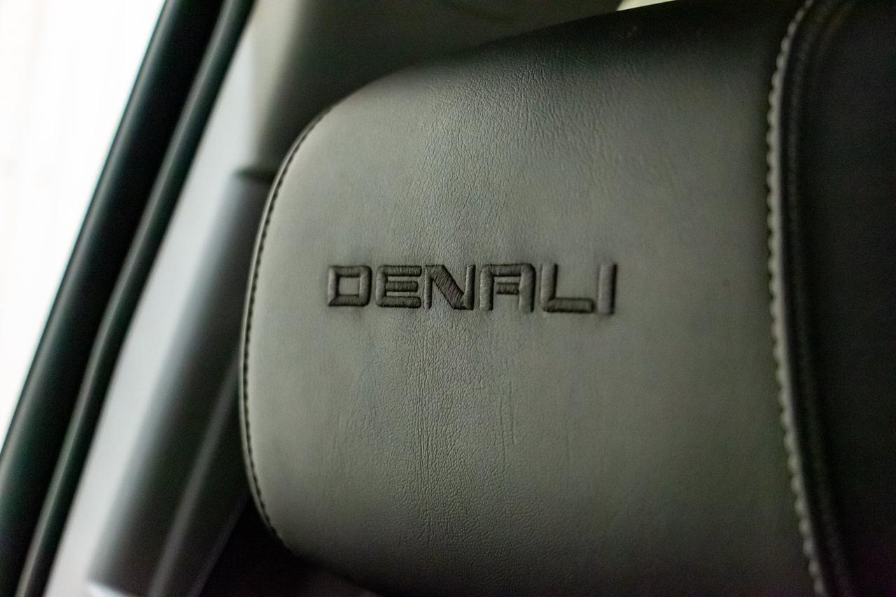 2015 GMC Sierra 1500 4x4 Crew Cab Denali Leather Roof Nav Red Deer AB