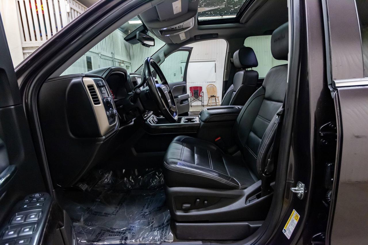 2015 GMC Sierra 1500 4x4 Crew Cab Denali Leather Roof Nav Red Deer AB