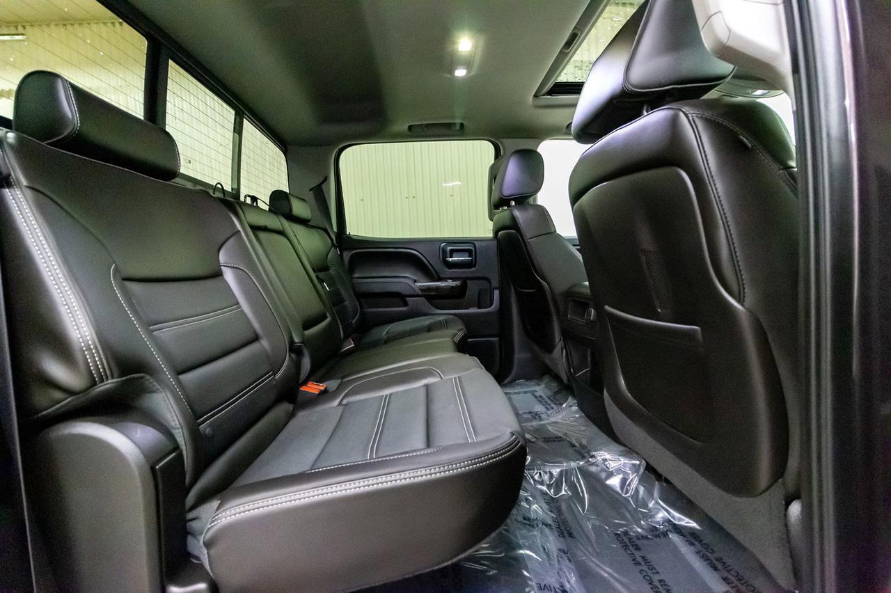 2015 GMC Sierra 1500 4x4 Crew Cab Denali Leather Roof Nav Red Deer AB