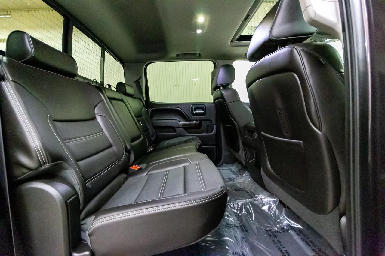 2015 GMC Sierra 1500 4x4 Crew Cab Denali Leather Roof Nav Red Deer AB